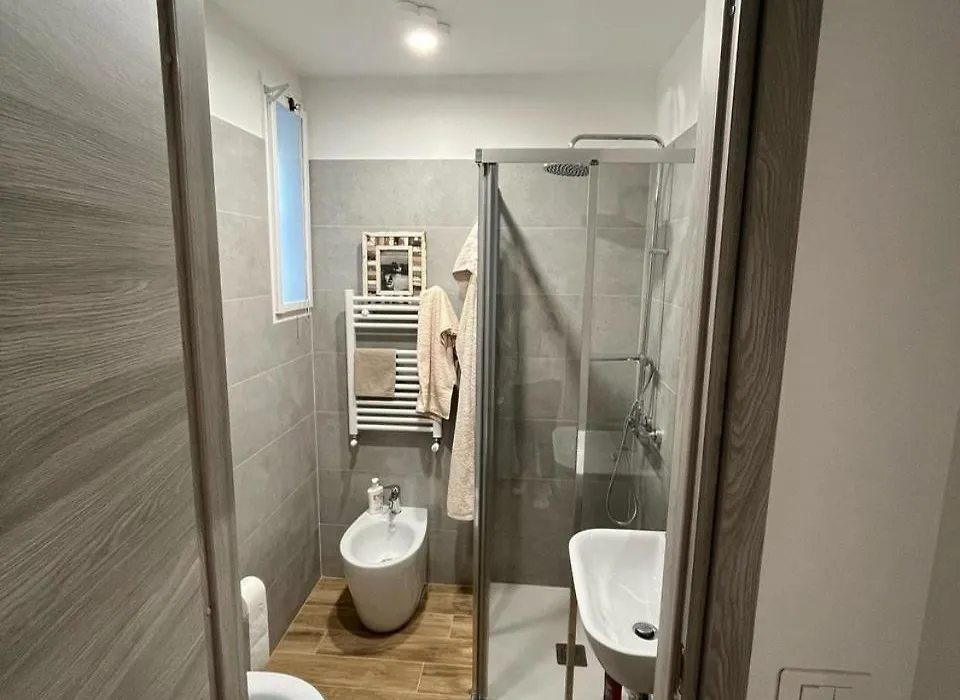 Mini Apartment In Niguarda-1